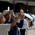 'Neraka Bocor' Landa China, Suhu Nyaris Tembus 44 Derajat Celsius!