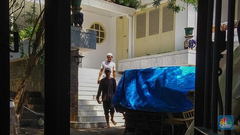 Suasana rumah Guruh Soekarnoputra. (CNBC Indonesia/Tri Susilo)