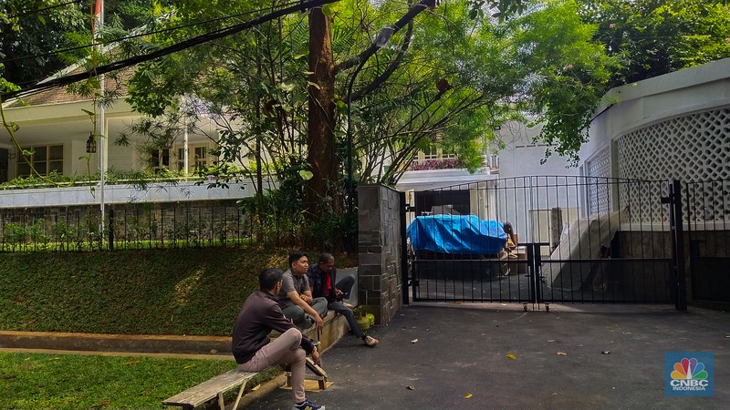 Suasana rumah Guruh Soekarnoputra. (CNBC Indonesia/Tri Susilo) Suasana rumah Guruh Soekarnoputra. (CNBC Indonesia/Tri Susilo)