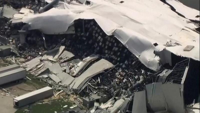 The roof of a Pfizer facility shows heavy damage after a tornado passed the area in Rocky Mount, North Carolina, U.S. July 19, 2023.  ABC Affiliate WTVD via REUTERS.  NO RESALES. NO ARCHIVES. MANDATORY CREDIT