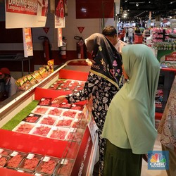 Hari Kedua Bulan Puasa, Harga Daging Rendang Diskon di Transmart