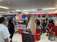 Heboh Diskon Gede Transmart Full Day, Antrean Kasir Padat