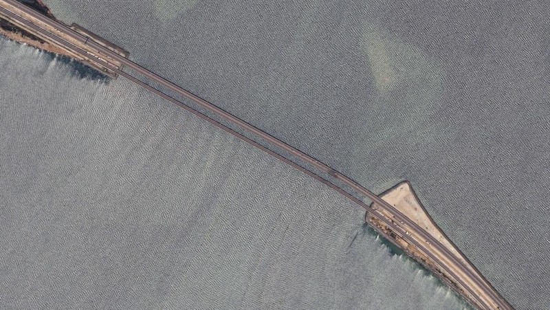 Ukraina berupaya menyerang infrastruktur di pusat Crimea menggunakan drone pada Sabtu (22/7/2023). (Satellite image ©2023 Maxar Technologies via AP)