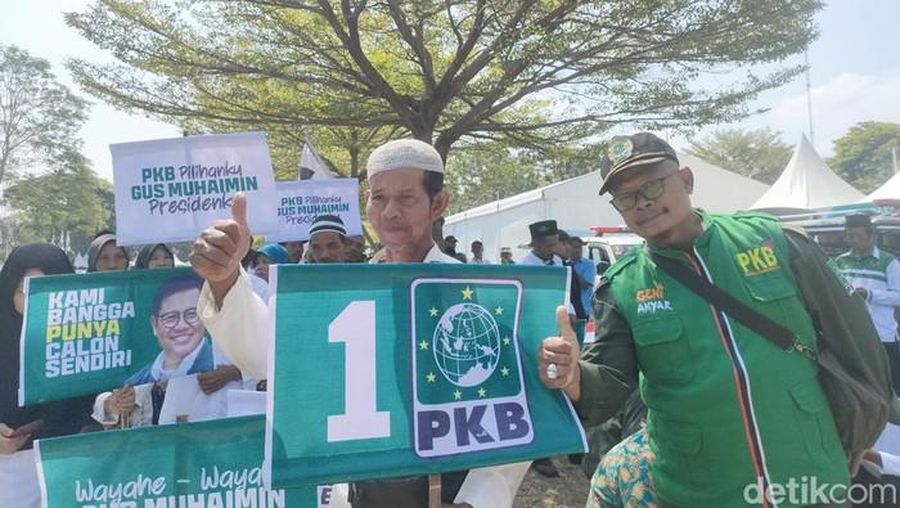 Suasana kader PKB mulai padati Stadion Manahan, Solo, jelang acara Harlah PKB hari ini. (Dok: Dwi R/detikcom)