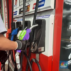 Harga BBM Juni Bakal Berubah? Jokowi Beri Bocoran Ini