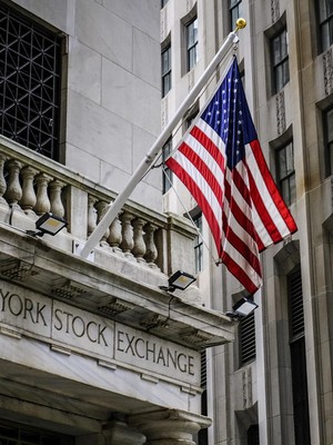 Saham Tech Naik Gila-Gilaan, Krisis Bubble Dotcom Akan Terulang?