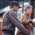 Usai Diperiksa Kejagung 12 Jam, Airlangga Akhirnya Keluar