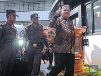 Ramai Luhut-Bahlil Mau Jadi Ketum Golkar, Ini Kata Airlangga!