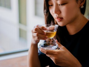 5 Minuman Sehat Ini Cocok Dikonsumsi Usai Makan Gorengan