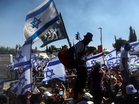 Gonjang-ganjing Israel, Cegah Negara Menuju Kediktatoran