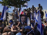 Israel Chaos bak Medan Perang, Warga Lawan Pemerintah