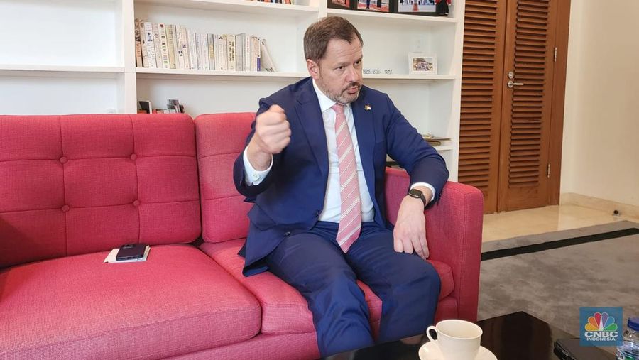 Menteri Perindustrian dan Sains Australia Ed Husic (CNBC Indonesia/Tommy Sorongan)