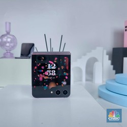Galaxy Z Flip 5 Laku Keras, HP Lipat China Jangan Mimpi