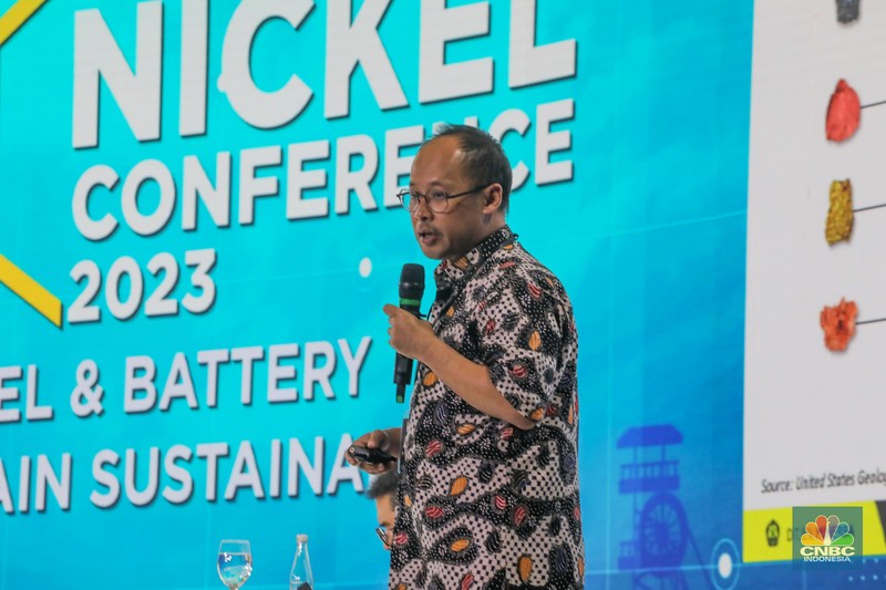 Suasaana peserta CNBC Indonesia Nickel Conference 2023 pada Selasa, (25/7/2023). Suasaana peserta CNBC Indonesia Nickel Conference 2023 pada Selasa, (25/7/2023). (CNBC Indonesia/Faisal Rahman)