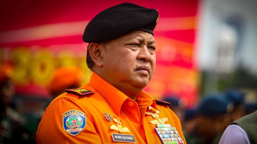 Kepala Basarnas Marsekal Madya TNI Henri Alfiandi usai mengikut apel gelar pasukan di Silang Monas, Jakarta, Kamis (22/12/2022). (Dok. Detikcom/Andhika Prasetia)