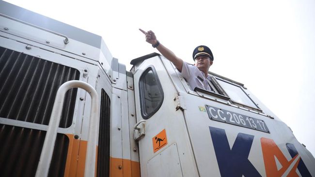 Minat Orang Naik Kereta Makin Tinggi, Penumpang Nataru 2026 Naik 12%