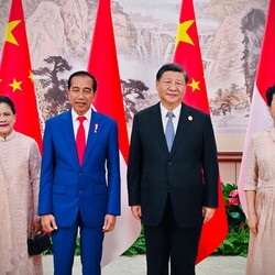 Bertemu Jokowi, Xi Jinping Ungkit Proyek Kereta Cepat JKT-BDG