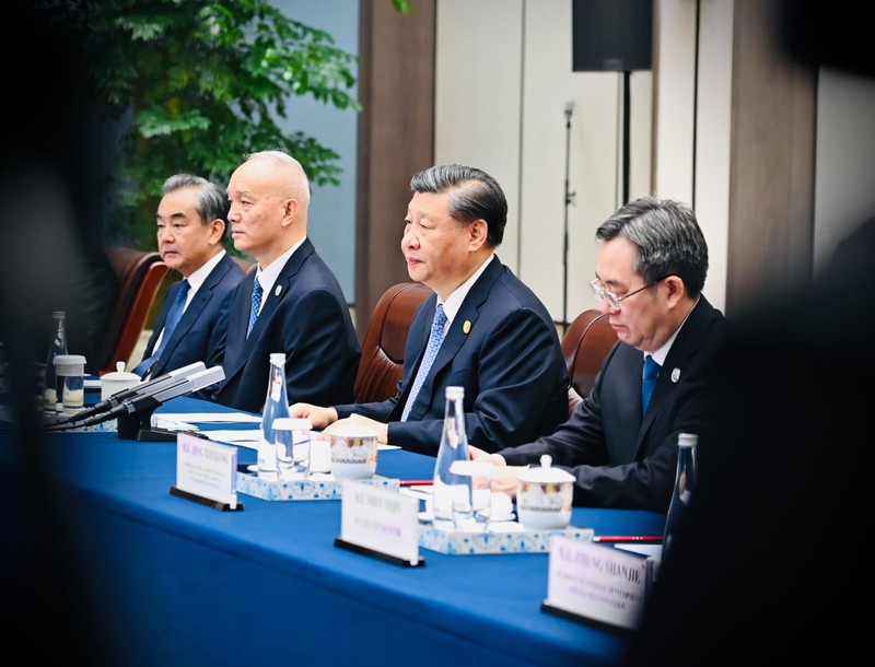 Presiden Joko Widodo menekankan sejumlah kerja sama antara Indonesia dan Republik Rakyat Tiongkok (RRT) pada pertemuan bilateral bersama Presiden Xi Jinping yang dilaksanakan di Hotel Jinniu, Chengdu, pada Kamis, 27 Juli 2023. (Dok. Laily Rachev - Biro Pers Sekretariat Presiden)