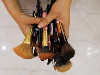 Potret Taliban Tutup Semua Salon Kecantikan di Afghanistan
