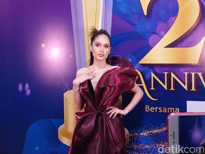 Cinta Laura Agak Ngambek, Pacar Pilih Nonton Capres Ketimbang Melihatnya Lomba