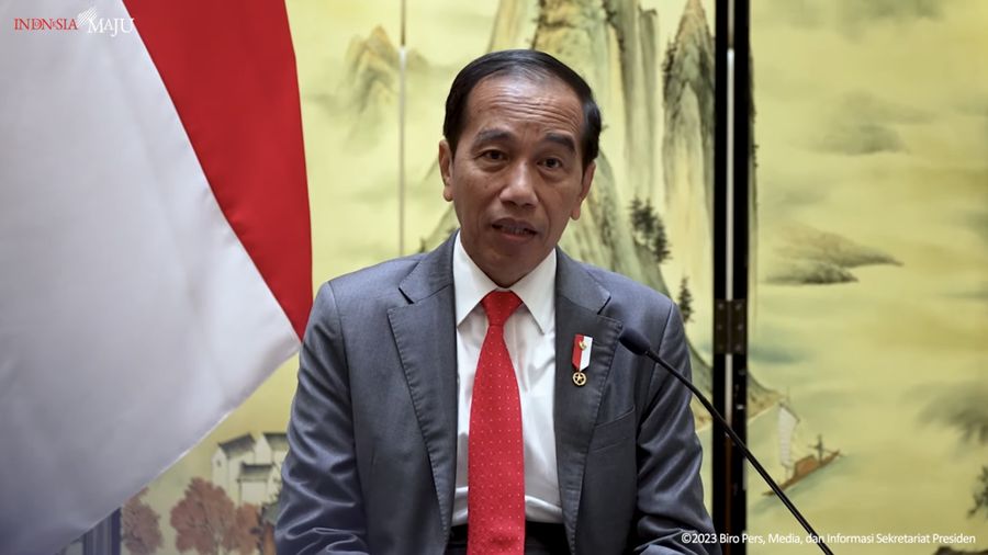 Presiden Jokowi Terima Para Pengusaha Tiongkok, Chengdu, 28 Juli 2023. (Tangkapan Layar Youtube Sekretariat Presiden)