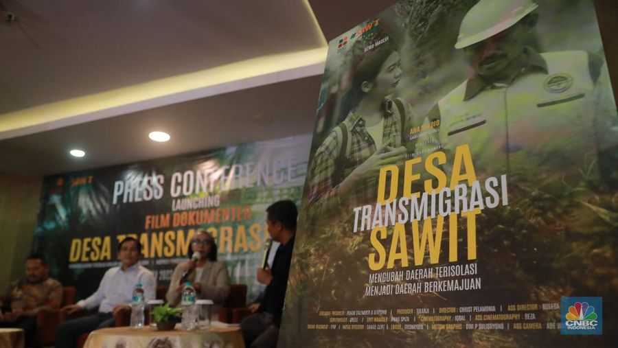Film Dokumenter Desa Transmigrasi Sawit (CNBC Indonesia/Muhamad Sabki)