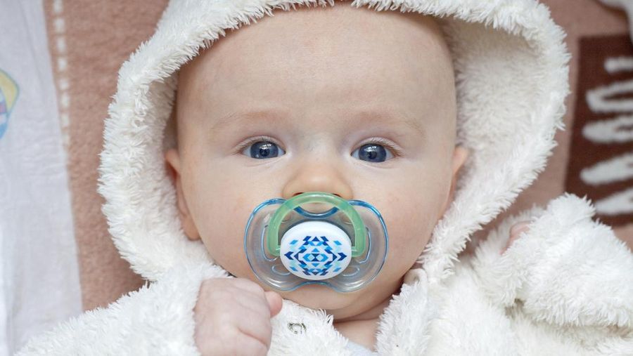 Ilustrasi bayi ngedot. (Dok Pixabay)