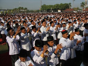 Lirik Sholawat Tholama Asyku Ghoromi: Arab, Latin dan Artinya