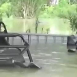 China Dihantam Topan, 2 Orang Tewas!