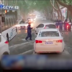 China Dilanda Banjir, Kerugian Capai Rp1 Triliun
