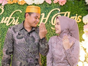 Jelang Menikah, Putri DA Dikasih Koper Merah Berisi Uang Panai Rp 2 M