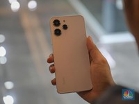 Redmi 12 Tiba di RI, HP China Murah Mirip iPhone