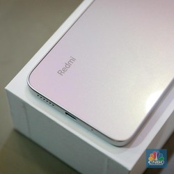 Bisnis HP Jeblok, Ponsel China Ini Laku 300.000 Unit 24 Jam