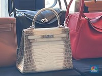 Potret Tas Langka Hermes Himalaya, Harga Nyaris Rp3 Miliar!