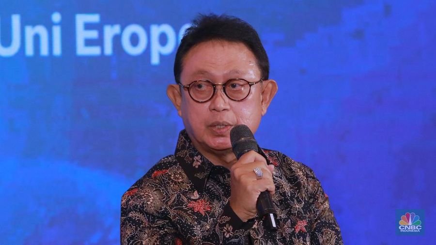 Ketua Umum Gabungan Usaha Kelapa Sawit Indonesia (Gapki), Eddy Marto saat menghadiri acara FoodAgri Insight On Location dengan tema 
