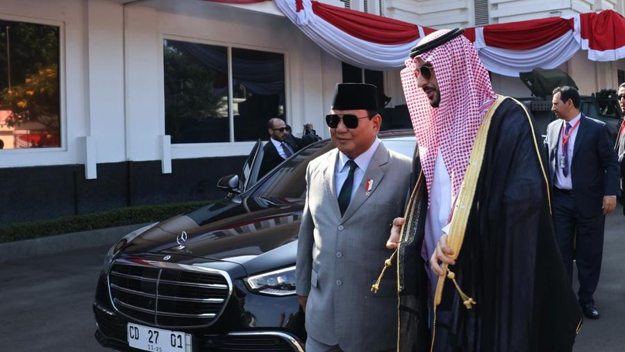 Menteri Pertahanan RI Prabowo Subianto menerima kunjungan Menteri Pertahanan Arab Saudi Pangeran Khalid bin Salman bin Abdul Aziz. (Dok. Tim Media Prabowo Subianto)