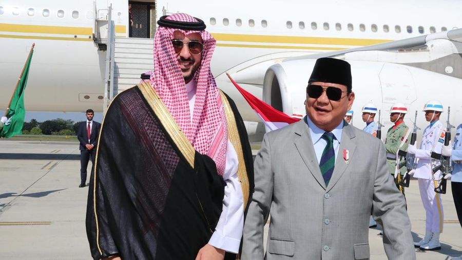 Menteri Pertahanan RI Prabowo Subianto menerima kunjungan Menteri Pertahanan Arab Saudi Pangeran Khalid bin Salman bin Abdul Aziz. (Dok. Tim Media Prabowo Subianto)