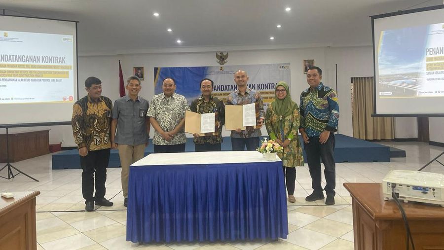 PT Wijaya Karya (Persero) Tbk mendapatkan kepercayaan untuk mengerjakan proyek Jalan Tol Akses Patimban Paket 4, Jawa Barat. Proyek yang dipercayakan oleh Kementerian PUPR kepada WIKA dan PT Adhi Karya (Persero) Tbk ini direncanakan akan selesai pada akhir 2024 dengan porsi WIKA senilai senilai Rp 620,31 miliar. (Dok. WIKA)