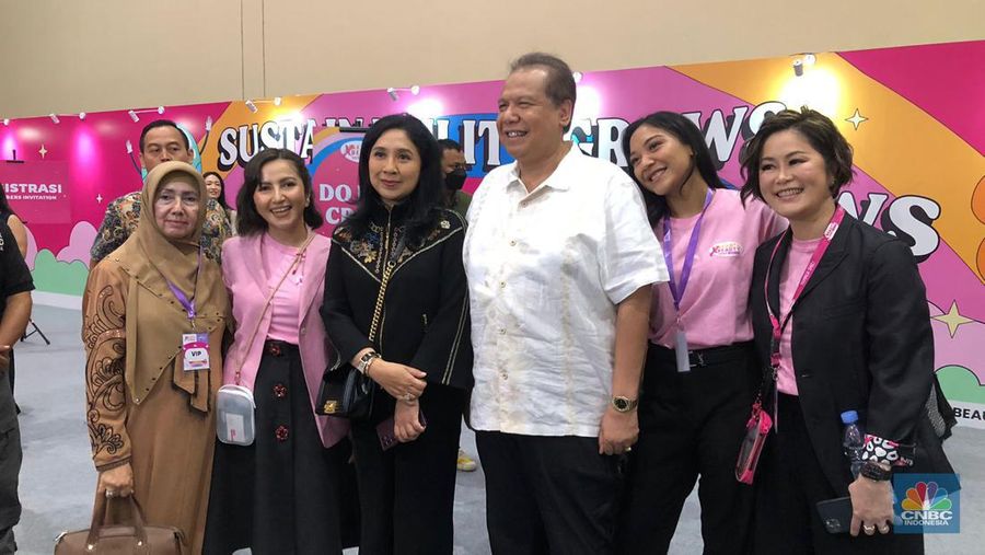 Founder & Chairman CT Corp, Chairul Tanjung di acara Jakarta x Beauty. (CNBC Indonesia/Rindi Salsabilla)