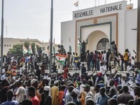 Niger Mencekam Usai Kudeta, AS Evakuasi Kedutaan