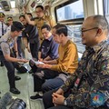 Jokowi Jawab Masalah-Masalah LRT Jabodebek & Kereta Cepat