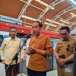 LRT Jabodebek Kok Gak Sampai Bogor? Jokowi Jawab Begini