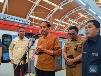 LRT Jabodebek Kok Gak Sampai Bogor? Jokowi Jawab Begini