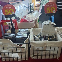 Ada Diskon Skincare & Make Up Hingga 70% di Female Daily Warehouse