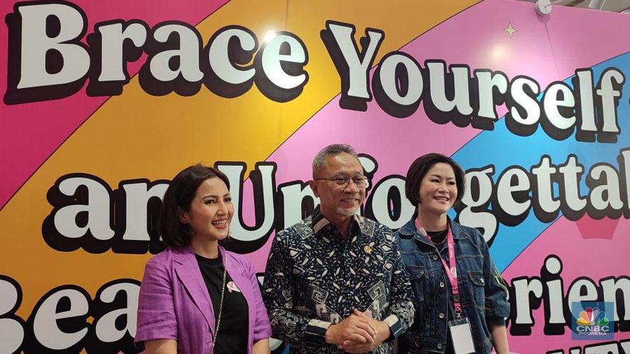 Menteri Perdagangan Zulkifli Hasan di Jakarta x Beauty 2023. (CNBC Indonesia/Maesaroh)
