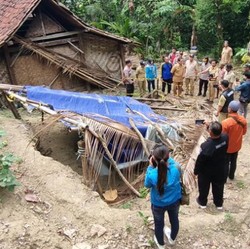 Muncul Lubang Misterius di Kulon Progo, Ahli Buka Suara