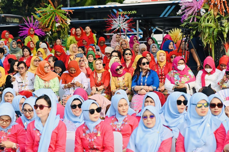 Istana Berkebaya baru pertama kali digelar di depan Istana Merdeka, Jakarta, pada Minggu sore, (6/8/2023). Istana Berkebaya baru pertama kali digelar di depan Istana Merdeka, Jakarta, pada Minggu sore, (6/8/2023). (Dok. Laily Rachev - Biro Pers Sekretariat Presiden)