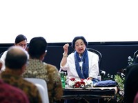 Megawati Tiba di Gedung MPR, Disambut Menteri PUPR-Ketua KPK