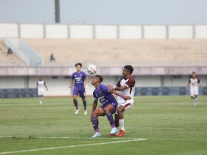 Babak Pertama, PSM Makassar Ungguli Persita Tangerang 2-0