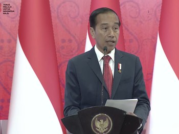 Jokowi: Presiden Berikutnya Harus Berani Lanjutkan Hilirisasi